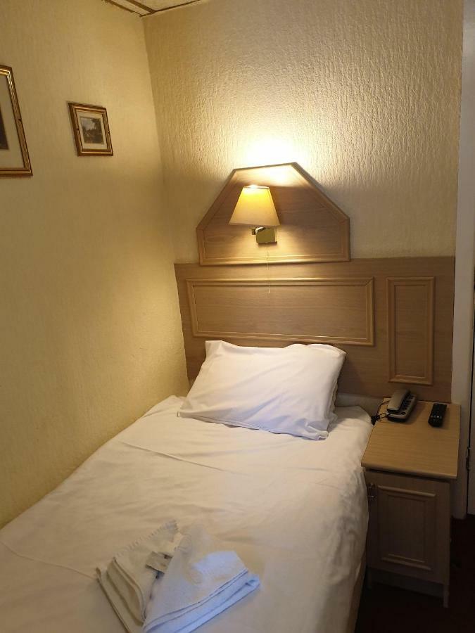 The Parisienne Hotel بلاكبول المظهر الخارجي الصورة