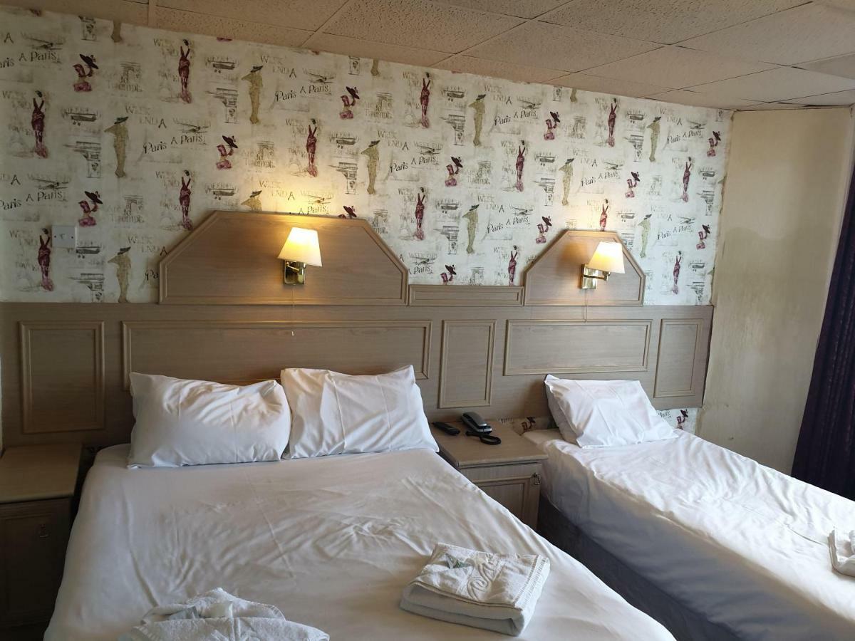 The Parisienne Hotel بلاكبول المظهر الخارجي الصورة