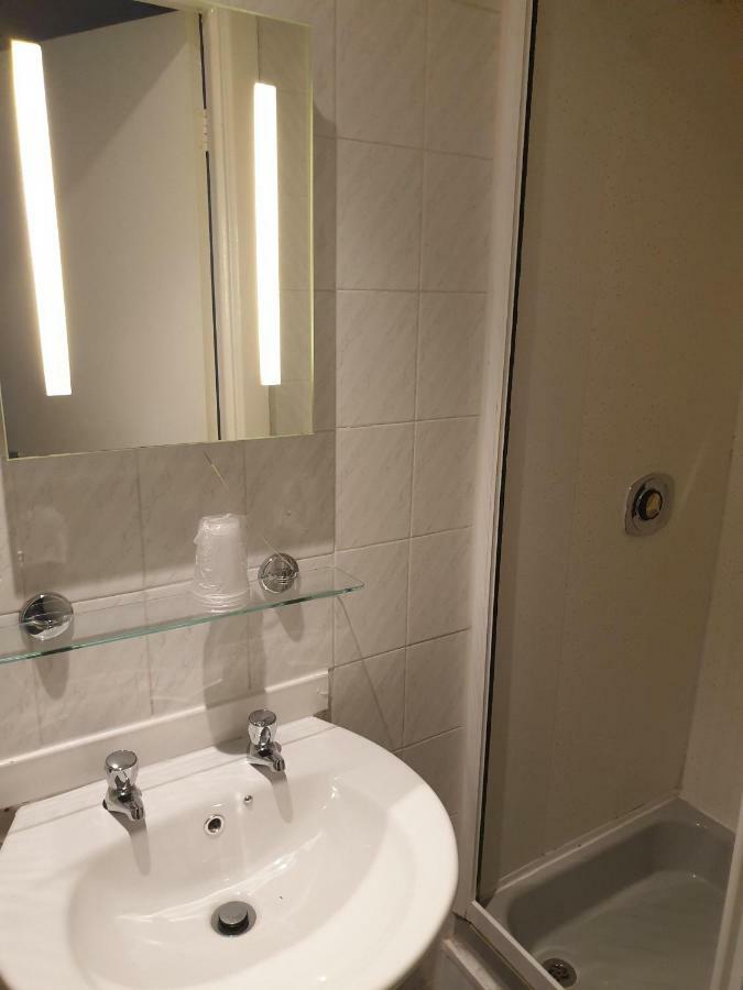 The Parisienne Hotel بلاكبول الغرفة الصورة